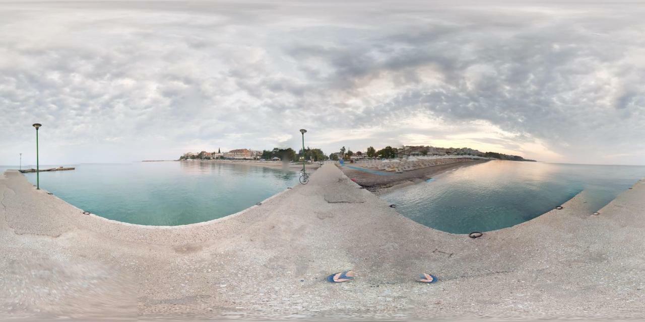 Menios Apartments And Studios Nea Kallikrateia Exteriör bild